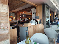Atmosphère du Restaurant La Foliiiiiiie Douce à Larmor-Plage - n°15