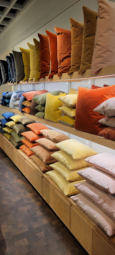 Furniture Store «Room & Board», reviews and photos, 2675 NE University Village St, Seattle, WA 98105, USA