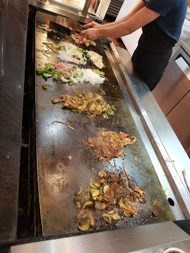 Shopping Mall «Prospect Plaza Shopping Center», reviews and photos, 18-54 Kane St, West Hartford, CT 06101, USA