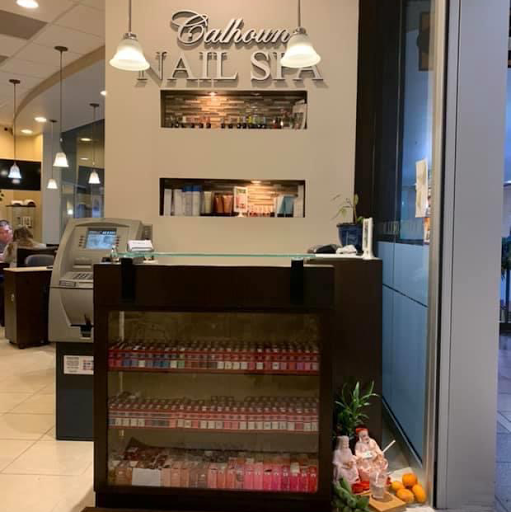 Nail Salon «Calhoun Nail Spa», reviews and photos, 3001 Hennepin Ave, Minneapolis, MN 55408, USA