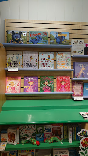 Book Store «Barnes & Noble», reviews and photos, 4020 Sharon Rd, Charlotte, NC 28211, USA