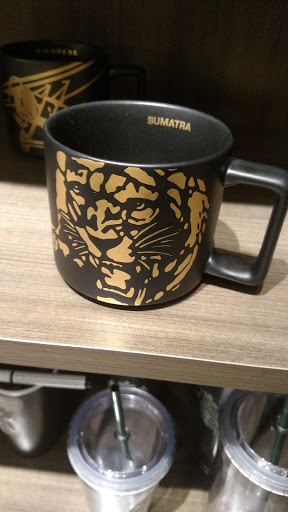 Starbucks image