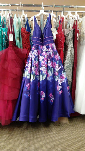 Bridal Shop «USA Bridal», reviews and photos, 1850 S Hurstbourne Pkwy #150, Louisville, KY 40220, USA