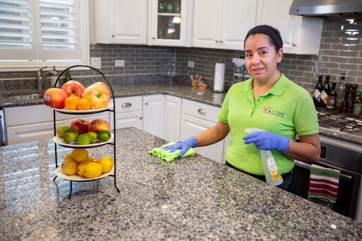 House Cleaning Service «Helping Hands Cleaning Services», reviews and photos, 381 N York St #12, Elmhurst, IL 60126, USA