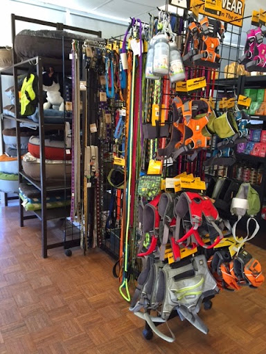 Pet Supply Store «HOWLISTIC», reviews and photos, 930 W Washington St #7, San Diego, CA 92103, USA