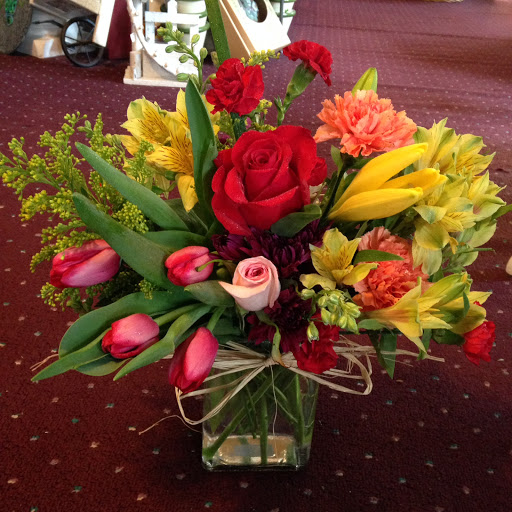 Florist «Old Town Flowers and Gifts», reviews and photos, 79 Main St NW b, Lilburn, GA 30047, USA