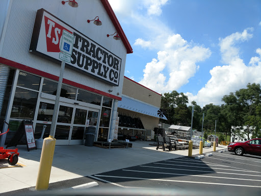 Tractor Supply Co., 1008 Lancaster Pike, Quarryville, PA 17566, USA, 