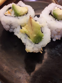 California roll du Restaurant de sushis sur tapis roulant Restaurant Asia | Buffet asiatique - Sushi bar à Chasseneuil-du-Poitou - n°8