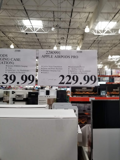 Warehouse store «Costco Wholesale», reviews and photos, 45460 Market St, Shelby Charter Township, MI 48315, USA