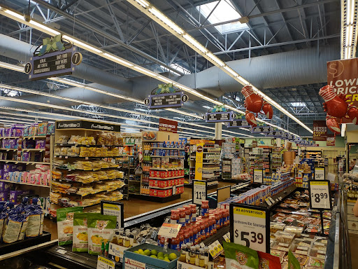 Supermarket «Save Mart Supermarkets», reviews and photos, 1225 E Robertson Blvd, Chowchilla, CA 93610, USA