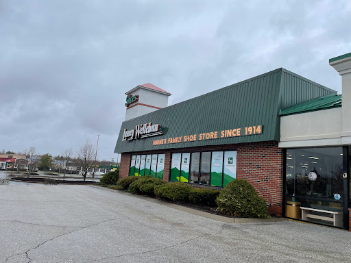 Shoe Store «Lamey Wellehan Shoes - Bangor», reviews and photos, 43 Bangor Mall Blvd, Bangor, ME 04401, USA