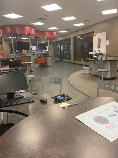 Cell Phone Store «Verizon Authorized Retailer – Cellular Sales», reviews and photos, 900 Pulaski Hwy, Havre De Grace, MD 21078, USA