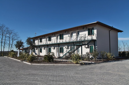 Oasi Bianca Resort Località Pomposa Sud, 38, 44021 Codigoro FE, Italia