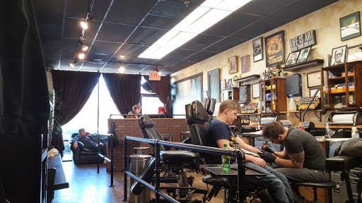 Tattoo Shop «Michaelangelo Ink», reviews and photos, 2038 NY-112, Medford, NY 11763, USA
