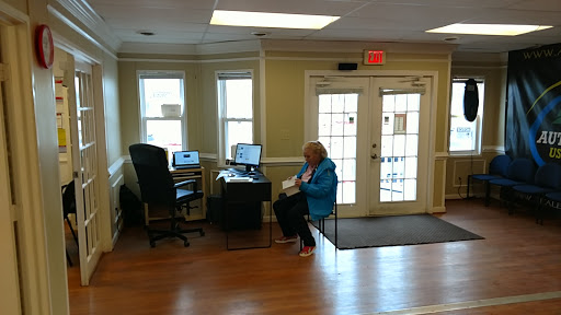 Used Car Dealer «Auto Point Used Cars», reviews and photos, 8312 Pulaski Hwy, Rosedale, MD 21237, USA