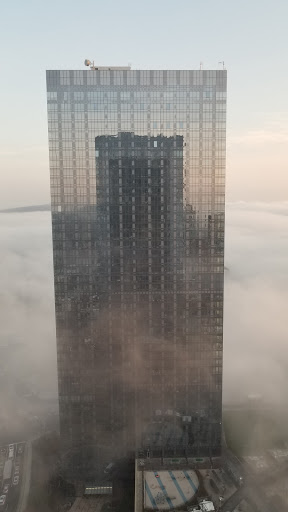 Shopping Mall «Oaktree Mall Shopping Center», reviews and photos, 2024 Center Ave n, Fort Lee, NJ 07024, USA