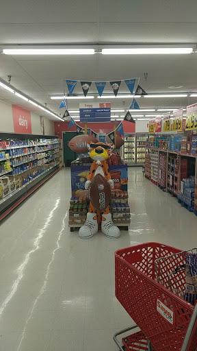 Grocery Store «Save-A-Lot», reviews and photos, 704 Elm St, Eminence, KY 40019, USA