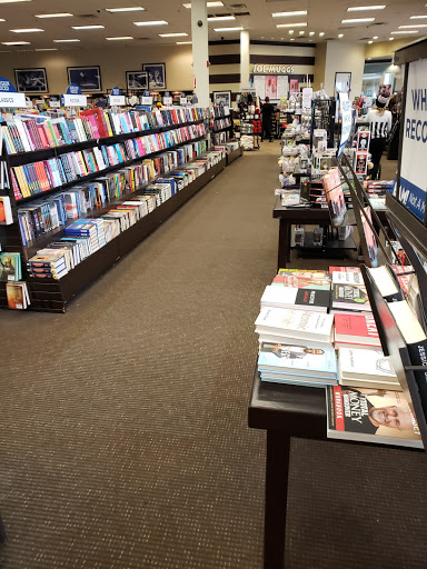 Book Store «Books-A-Million», reviews and photos, 1100 N Wesleyan Blvd, Rocky Mount, NC 27804, USA