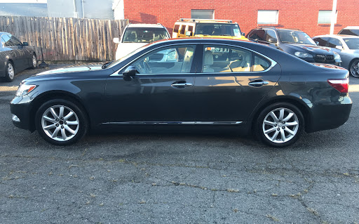 Used Car Dealer «A & R Auto Sales», reviews and photos, 2010 Chamberlayne Ave # B, Richmond, VA 23222, USA