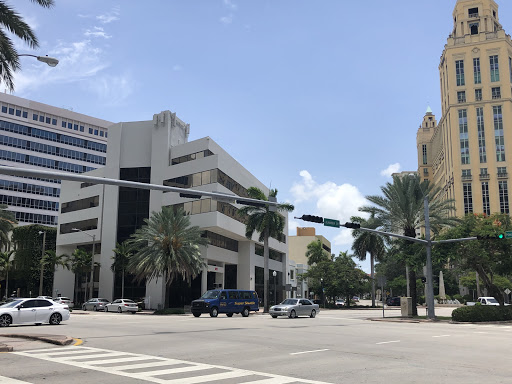 Cell Phone Store «T-Mobile», reviews and photos, 280 Alhambra Cir, Coral Gables, FL 33134, USA