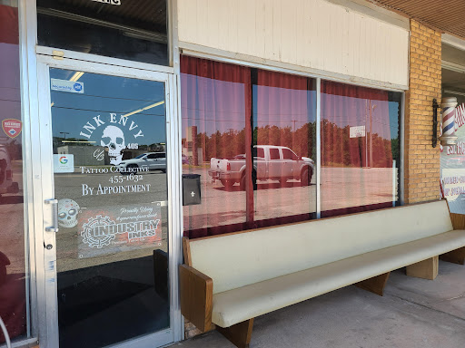 Tattoo Shop «Ink Envy Tattoo And Body Piercing», reviews and photos, 228 W McArthur Dr, Midwest City, OK 73110, USA