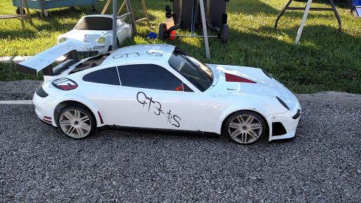 Outdoor Sports Store «Ho Chunk Sports and Expo Center», reviews and photos, 10 Southland Dr, Lynwood, IL 60411, USA