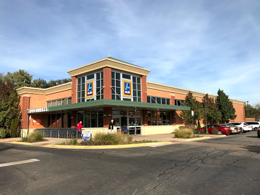 Supermarket «ALDI», reviews and photos, 1412 E Algonquin Rd, Schaumburg, IL 60173, USA