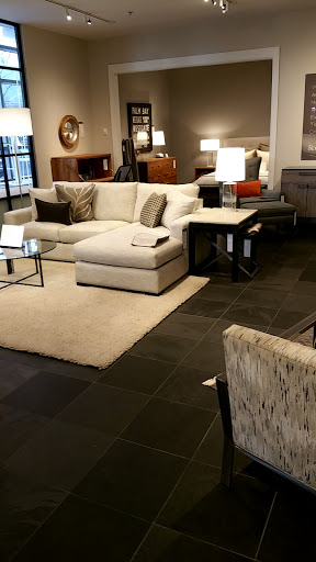 Furniture Store «Room & Board», reviews and photos, 55 E Ohio St, Chicago, IL 60611, USA