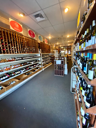 Wine Store «Toast Wines & Spirits», reviews and photos, 984 Farmington Ave B, West Hartford, CT 06107, USA