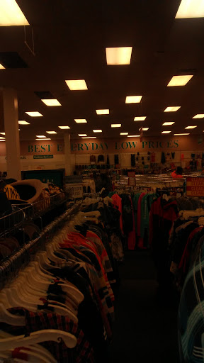 Clothing Store «Citi Trends», reviews and photos, 350 N Telegraph Rd, Pontiac, MI 48341, USA
