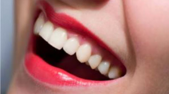 Dena Dent Stomatologie - Dentist
