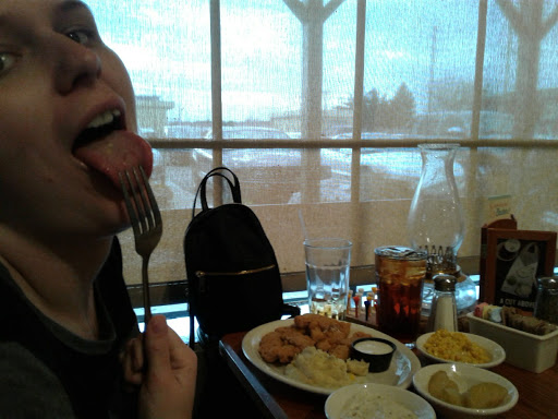 American Restaurant «Cracker Barrel Old Country Store», reviews and photos, 2012 E 59th St, Anderson, IN 46013, USA