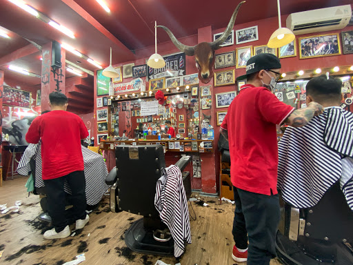 Liêm Barber Shop District 3