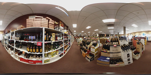 Wine Store «Georgetown Square Wine & Liquor», reviews and photos, 5225 Sheridan Dr, Buffalo, NY 14221, USA