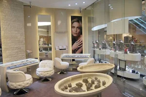 Zen Diamond Store Forum Mersin Shopping Mall image