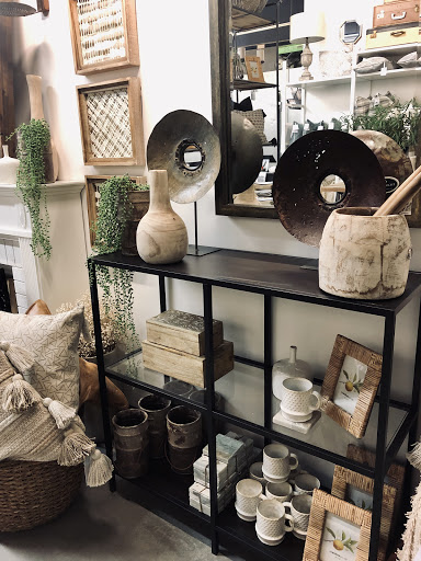 Home Goods Store «Rusted Window», reviews and photos, 99 E Carmel Dr Suite 140, Carmel, IN 46032, USA