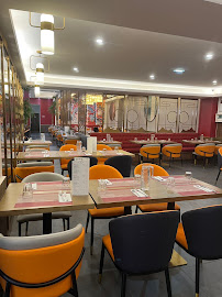 Atmosphère du Restaurant chinois Taste & Wok à Roanne - n°10