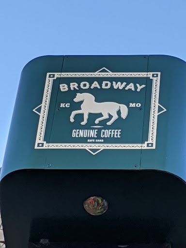 Coffee Shop «Broadway Cafe», reviews and photos, 4106 Broadway, Kansas City, MO 64111, USA
