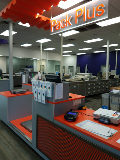 Print Shop «FedEx Office Print & Ship Center», reviews and photos, 1780 W Chandler Blvd, Chandler, AZ 85224, USA