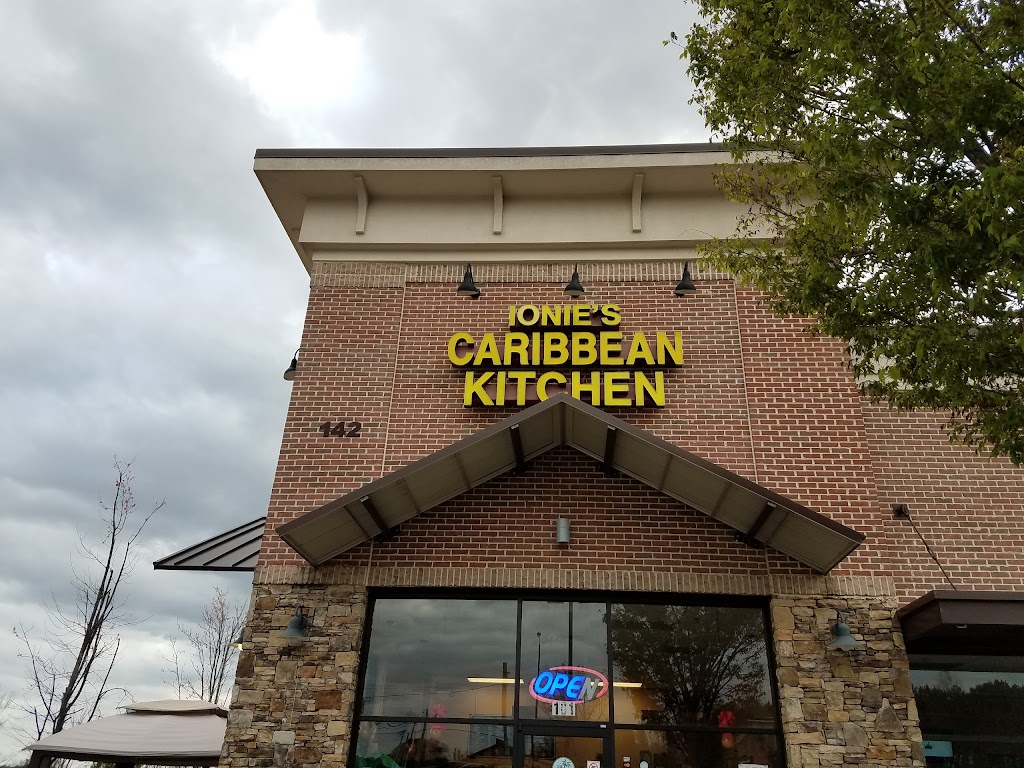 Ionie’s Caribbean Kitchen 30017