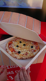 Pepperoni du Pizzas à emporter Instapizza à Passavant - n°1