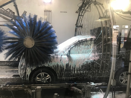 Car Wash «Autawash Car Wash», reviews and photos, 7919 E Arapahoe Rd, Englewood, CO 80111, USA