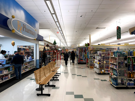 Grocery Store «Stop & Shop», reviews and photos, 24 Summerfield Blvd, Dayton, NJ 08810, USA