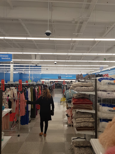 Clothing Store «Ross Dress for Less», reviews and photos, 19 Colma Blvd, Colma, CA 94014, USA