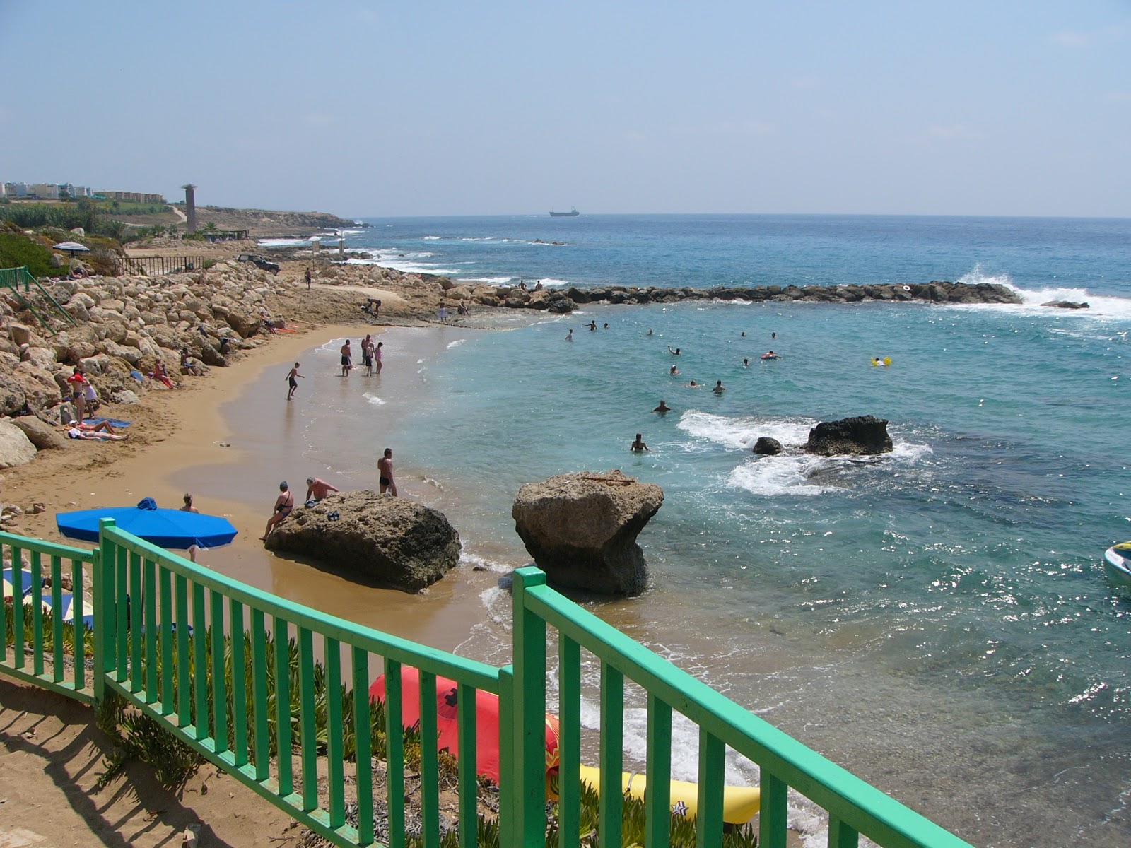 Alikes beach II'in fotoğrafı çok temiz temizlik seviyesi ile