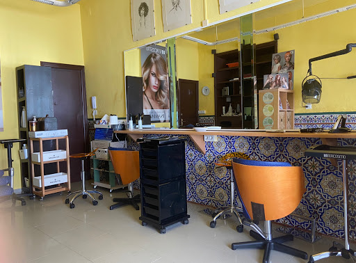 Ina Ruiz Peluquería en Villalba del Alcor, Huelva