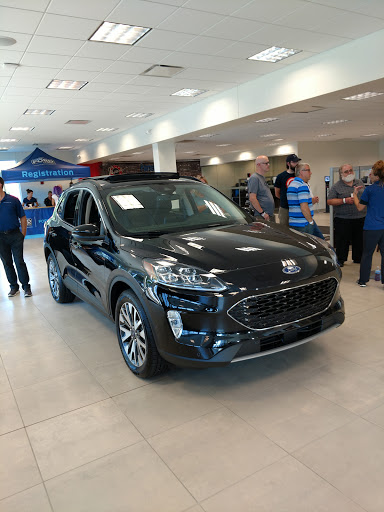 Car Dealer «Hines Park Ford», reviews and photos, 56558 Pontiac Trail, New Hudson, MI 48165, USA