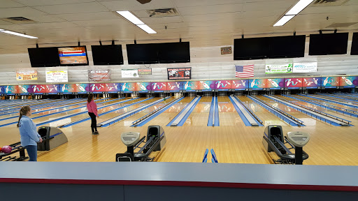 Bowling Alley «Woodbridge Bowling Center», reviews and photos, 346 Main St, Woodbridge, NJ 07095, USA