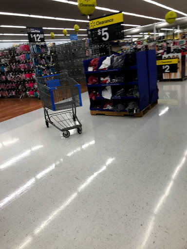 Department Store «Walmart Supercenter», reviews and photos, 5815 Norell Ave N, Oak Park Heights, MN 55082, USA