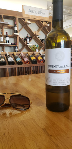 Wine Store «Spirits of Mt Vernon», reviews and photos, 900 N Charles St, Baltimore, MD 21201, USA